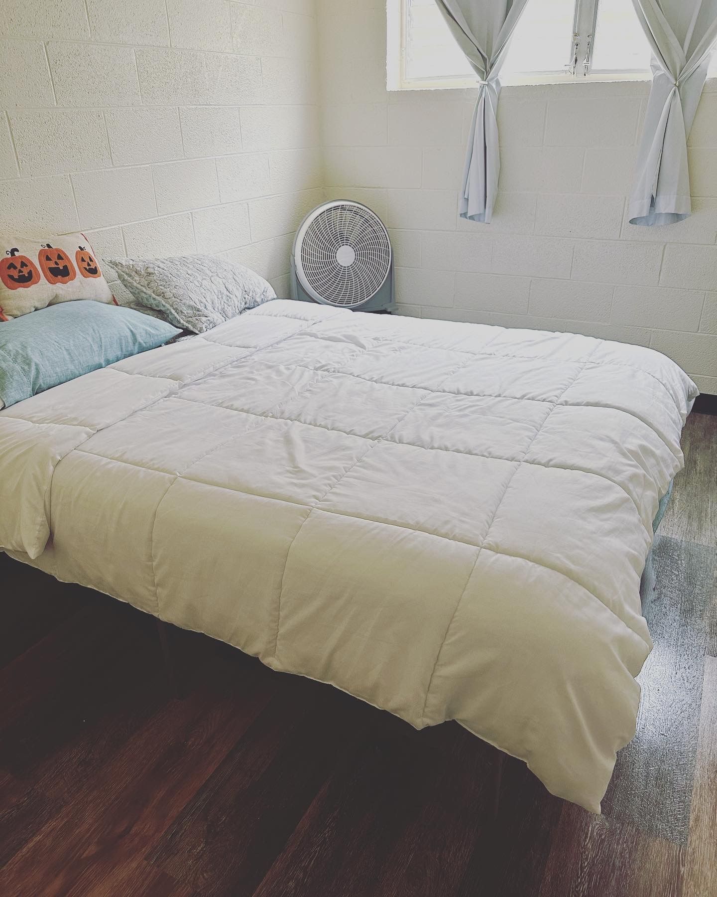 Ashley Queen Size Bed With Frame