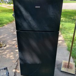 Hotpoint Refrigerator 