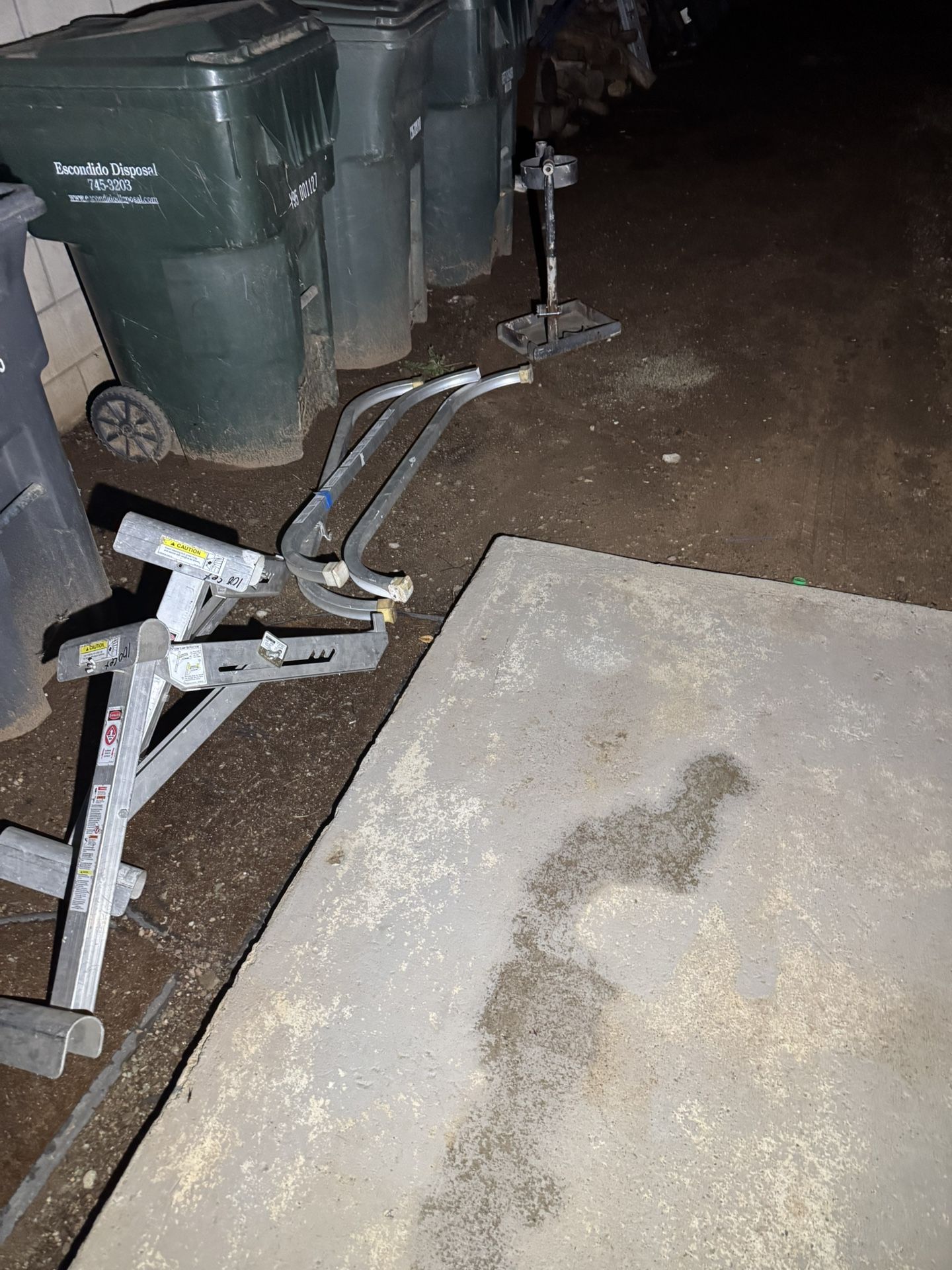 Ladder Stabilizer And Stands $160