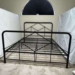 Modern Farmhouse Black Queen Bed frame
