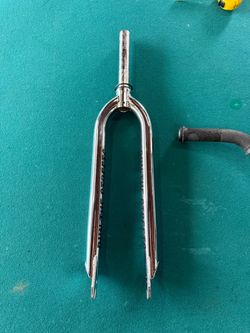 Throne fork (Chrome)