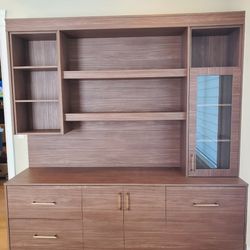 Office furniture 