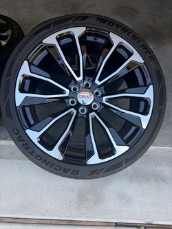 Like New 24” Denali Replica Wheels & Tires