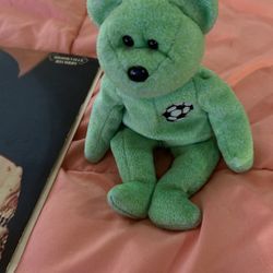 Ty Beanie Baby Soccer Bear 