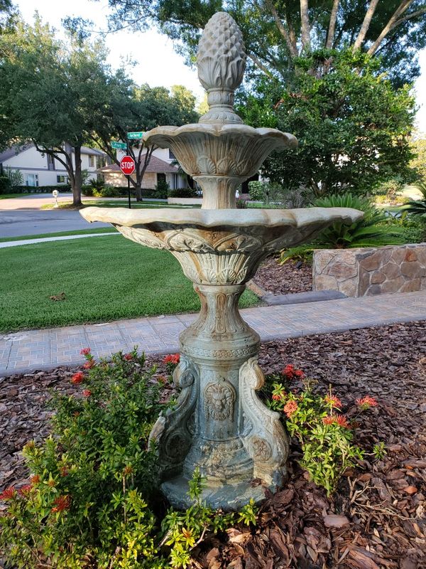 6 ft Fountain for Sale in Tampa, FL OfferUp