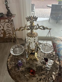 1960S Crystal Balance 