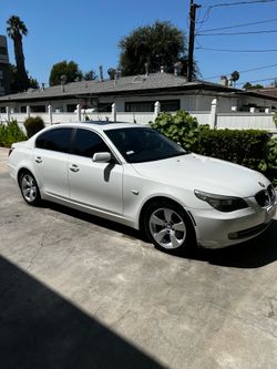 2008 BMW 528i