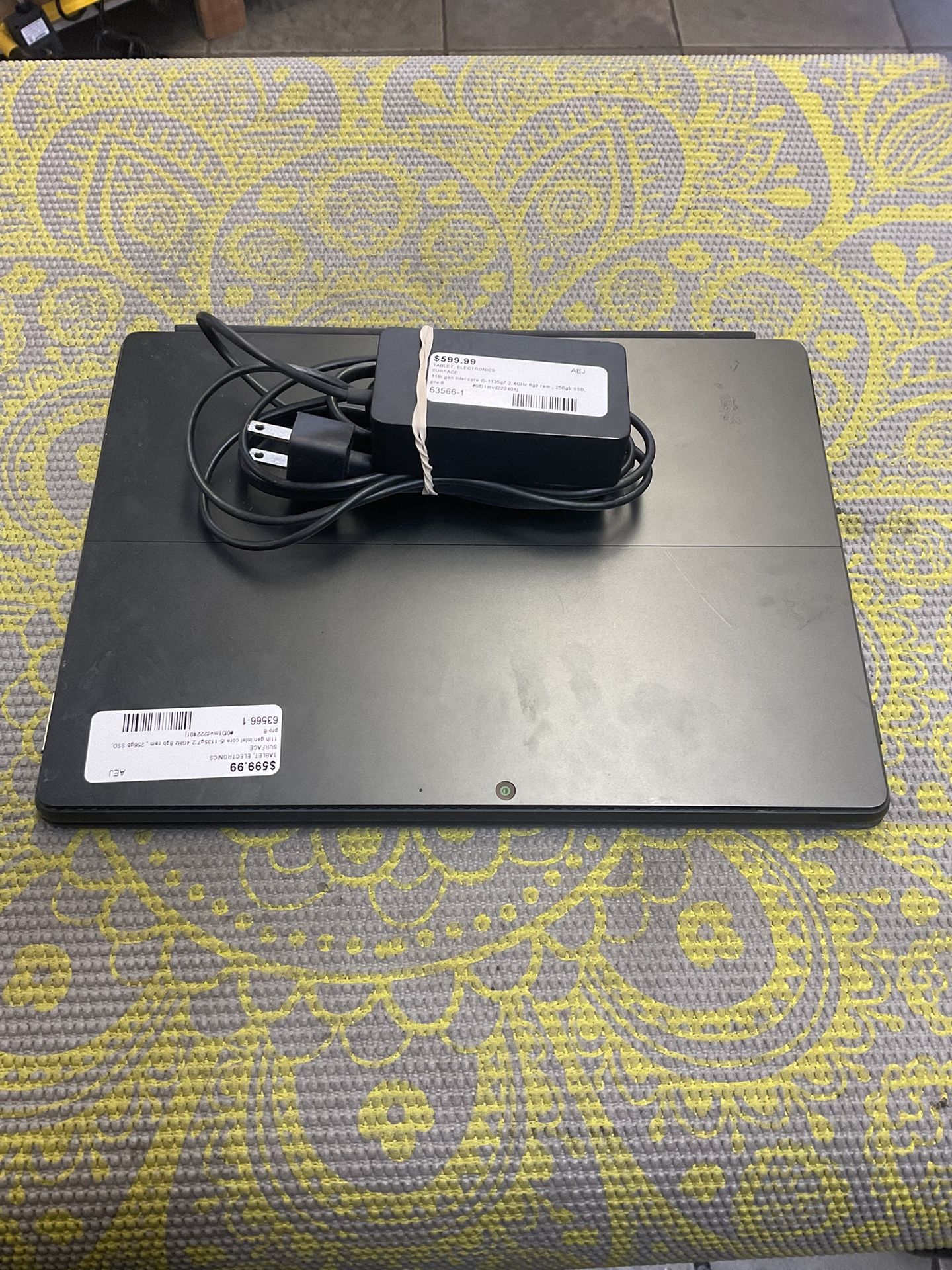 Microsoft Surface 8 Pro