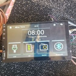 Car Stereo Toch Screen USB SD Bluetooth