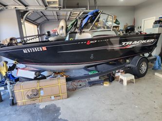 2019 Tracker Pro guide 165..deep v