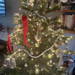 White Christmas Bead Garland 3pc