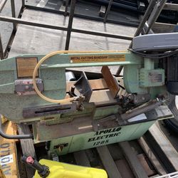 Central Machinery Metal Cutting Bandsaw