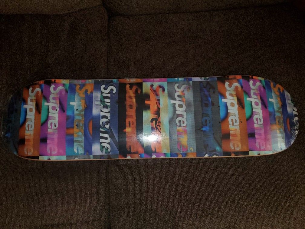 Supreme Distorted Logo Skateboard Deck Brand New Supreme Distorted