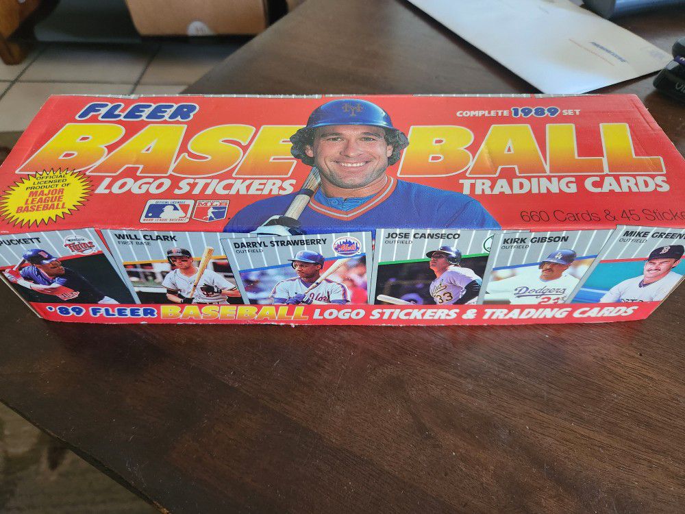 1989 Fleer Baseball Cards, Complete Set