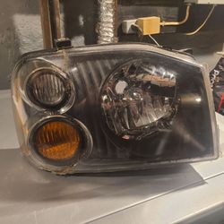 Nissan Frontier 2004 head light with LED TOGHETHER BRAND NEW