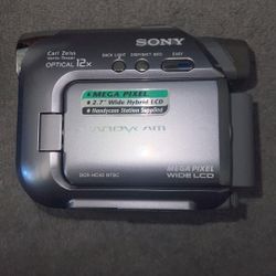 Digital video camera recorder