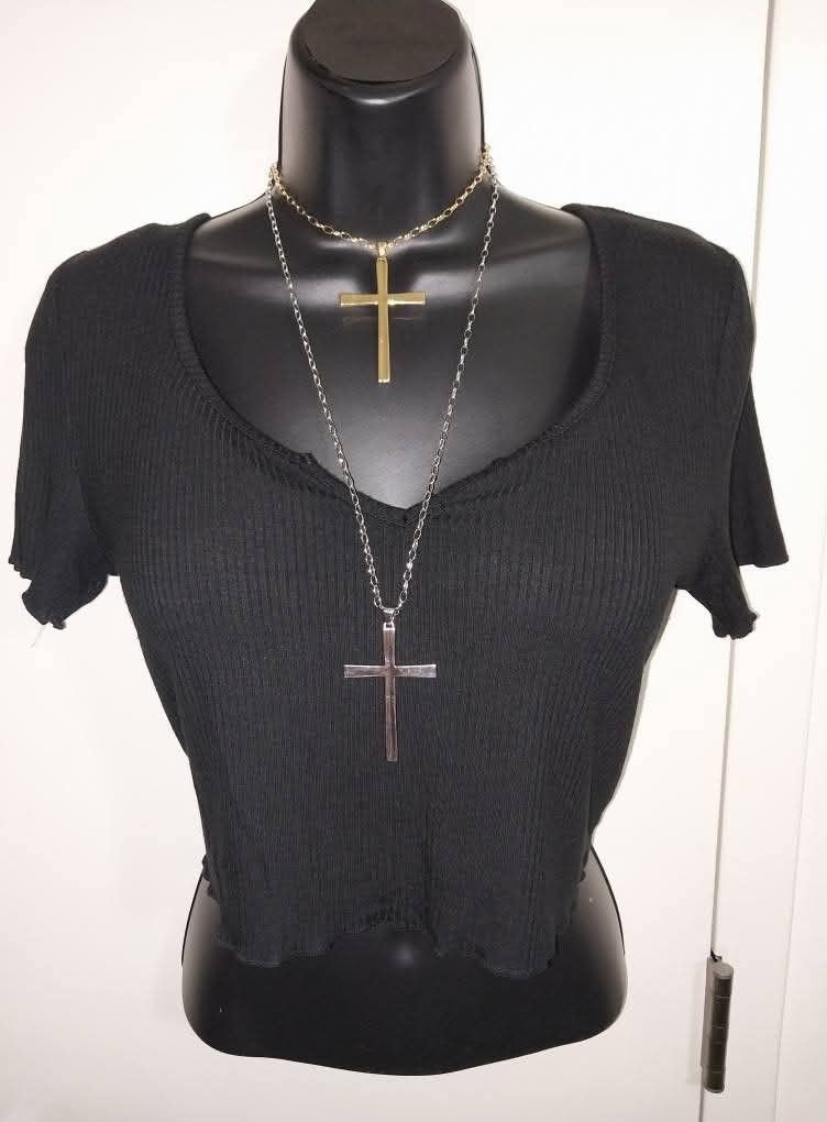 Size Medium, Black Crop Top