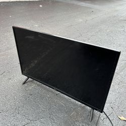 TCL 32” Tv Roku 