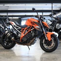 2014 KTM 1290 SUPER DUKE R