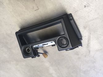 AE86 Climate Control Trim / Toyota Corolla GTS SR5