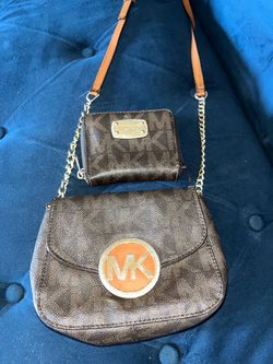 Michael Kors Crossbody Bag and Wallet Set