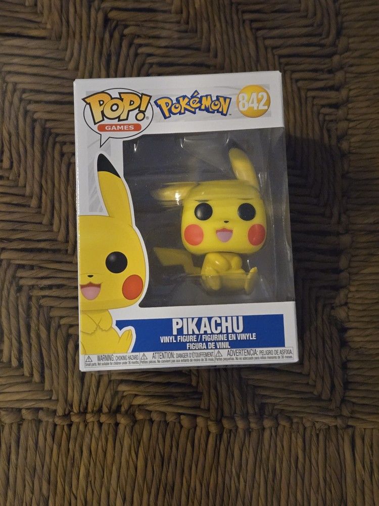 Funko Pop Pokémon Pikachu Sitting
