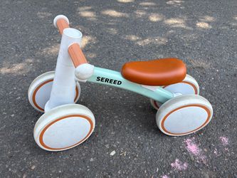Balance bike for 1 year old