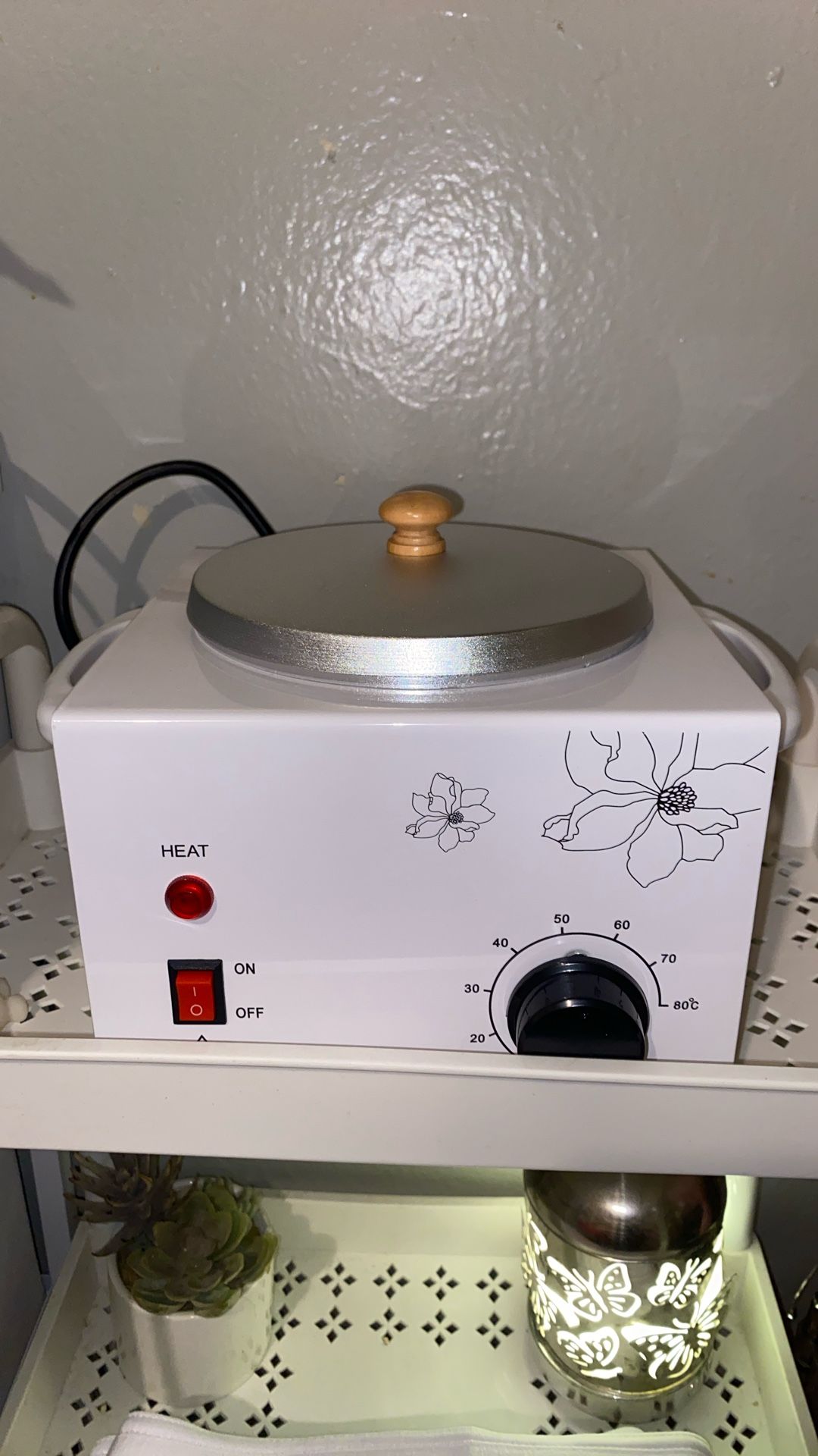 Wax machine