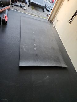 Gym Mat 7' 2.5 In X 4'