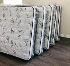 New queen mattress