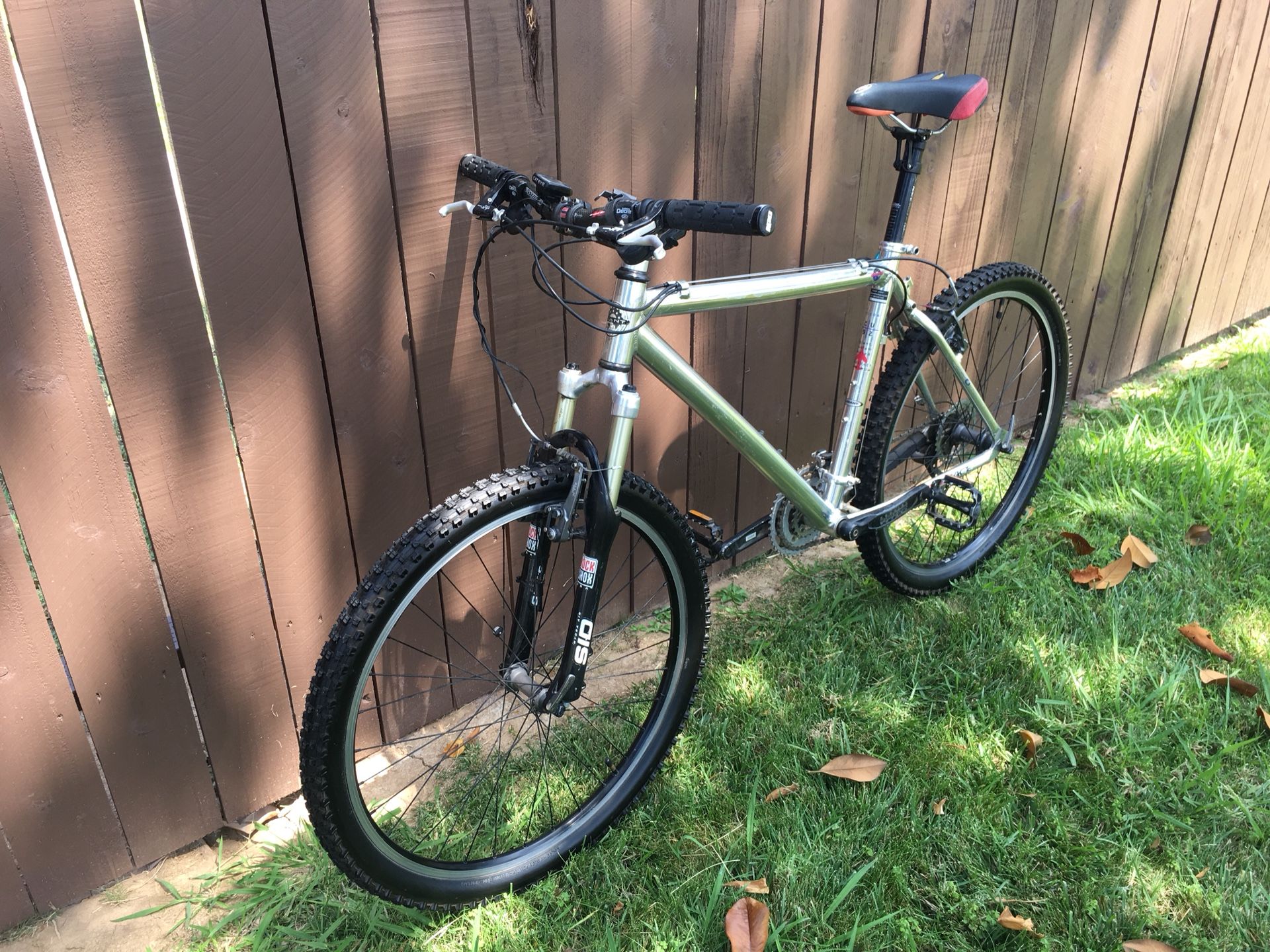 1997 Giant ATX 980 JOHN TOMAC MTB “CUSTOM UPGRADES”