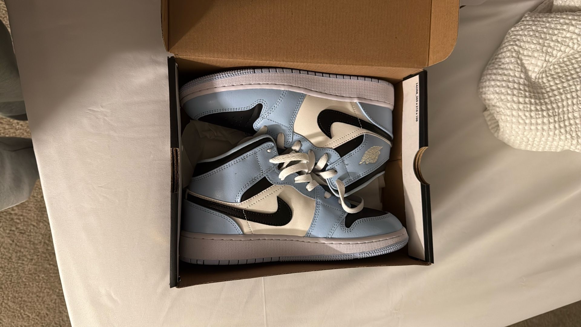 5y air jordan mid,All Products : American Fashion Style Bags On Sale