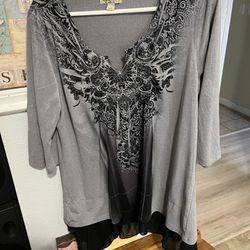 Black And Grey Tunic Size L 