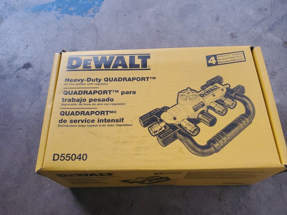 DEWALT Quadraport