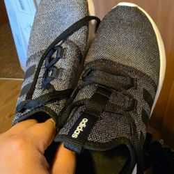 Size 8  1/2 Women's Adidas Shoes Gently Used