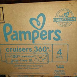 Pampers 360 Cruisers