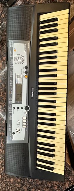 Yamaha Keyboard PSR-E213