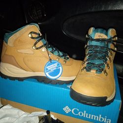 Columbia Women's Waterproof Hiking Boots