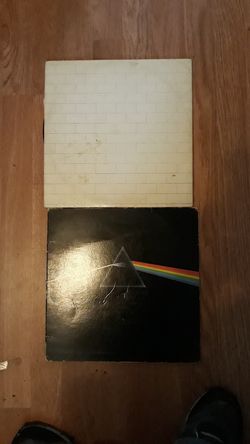 Pink floyd the wall and dark side of the moon records