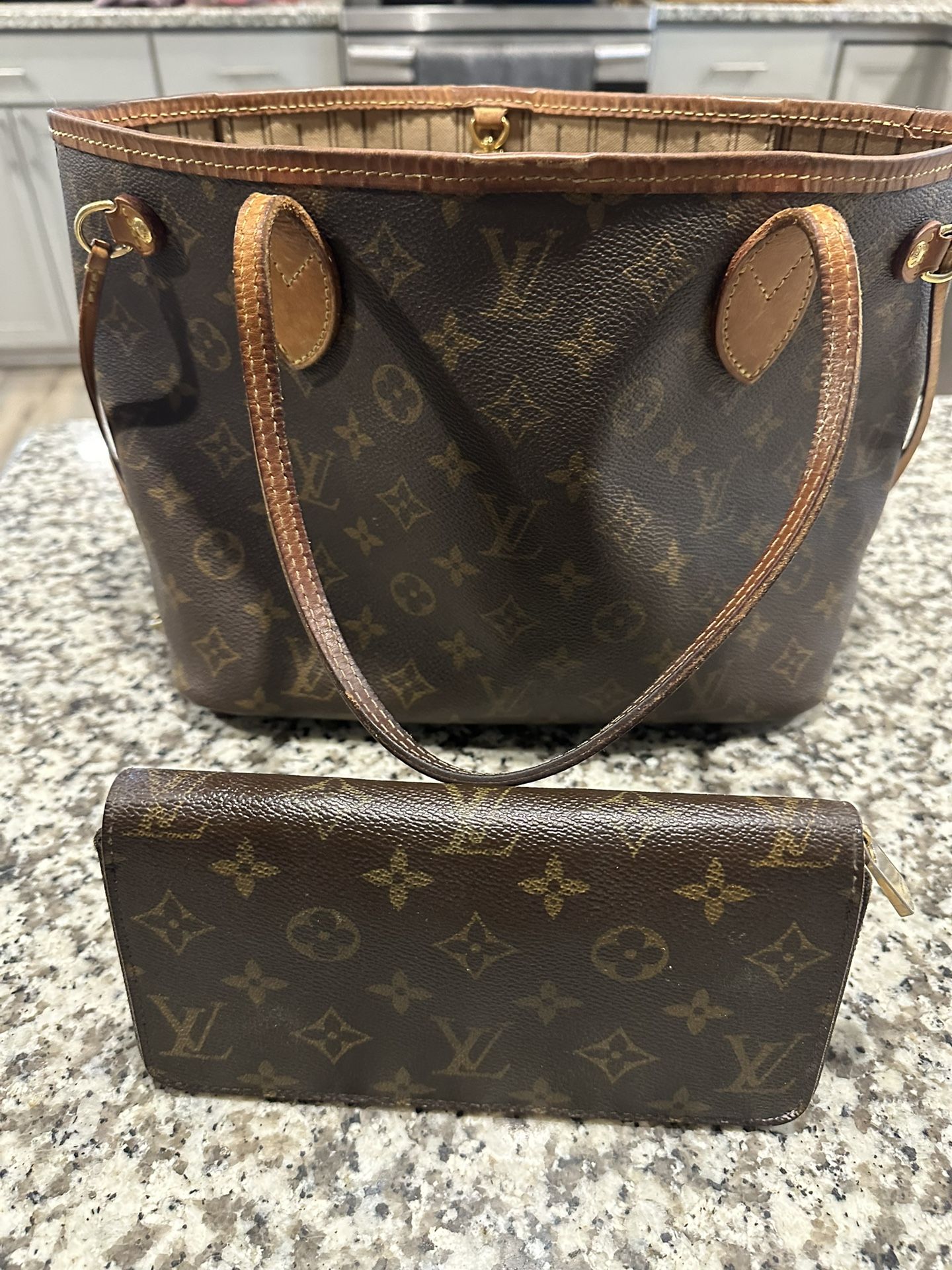 Vintage Louis Vuitton NeverFull And Wallet
