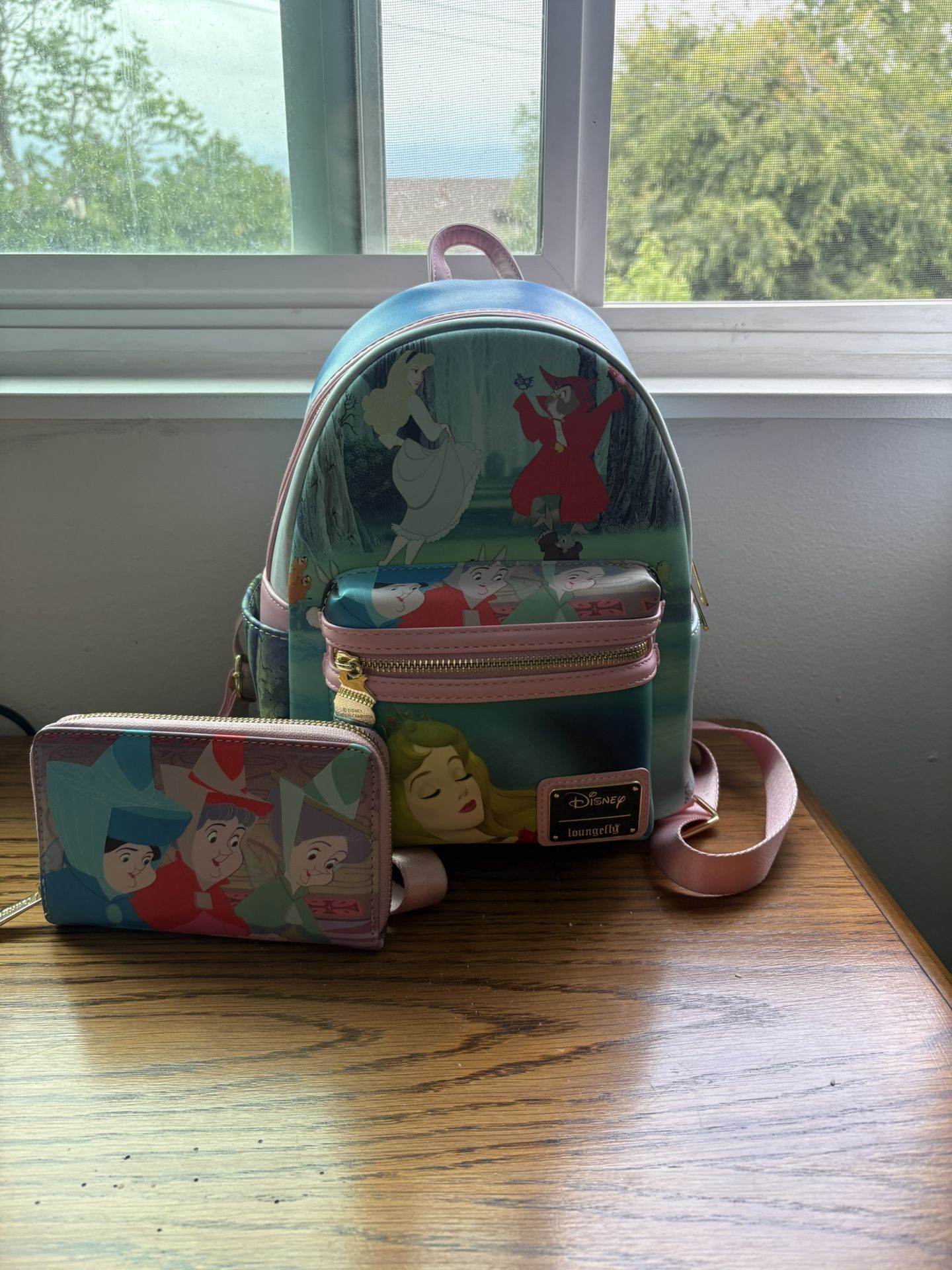 Sleeping Beauty Lounge fly Backpack And Wallet