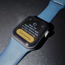 Apple Watch SE 2 40mm