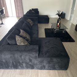 Black Sectional Sofa 
