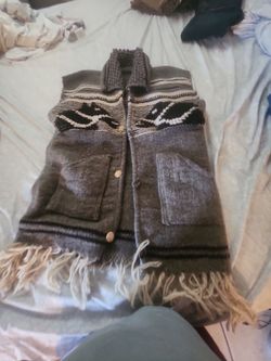 Men's sweater