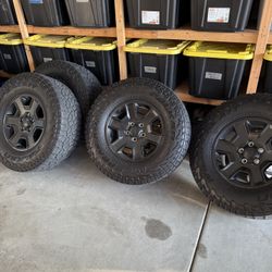 4 Rims And Tires 