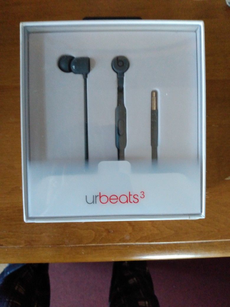 Beats Ear Buds Unopened Brand New