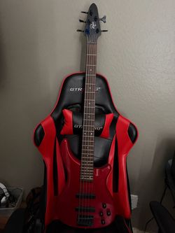 Rogue 5-String Electric Bass Guitar Candy Apple Red