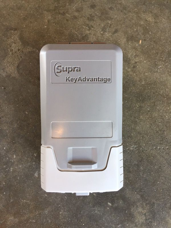 Supra Key Advantage lock box (no key)