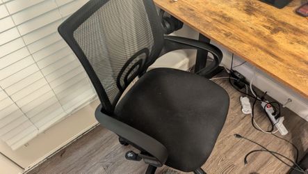 Desk chair
