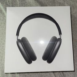 Over-Ear Wireless Headphones – Space Gray (Used Twice)